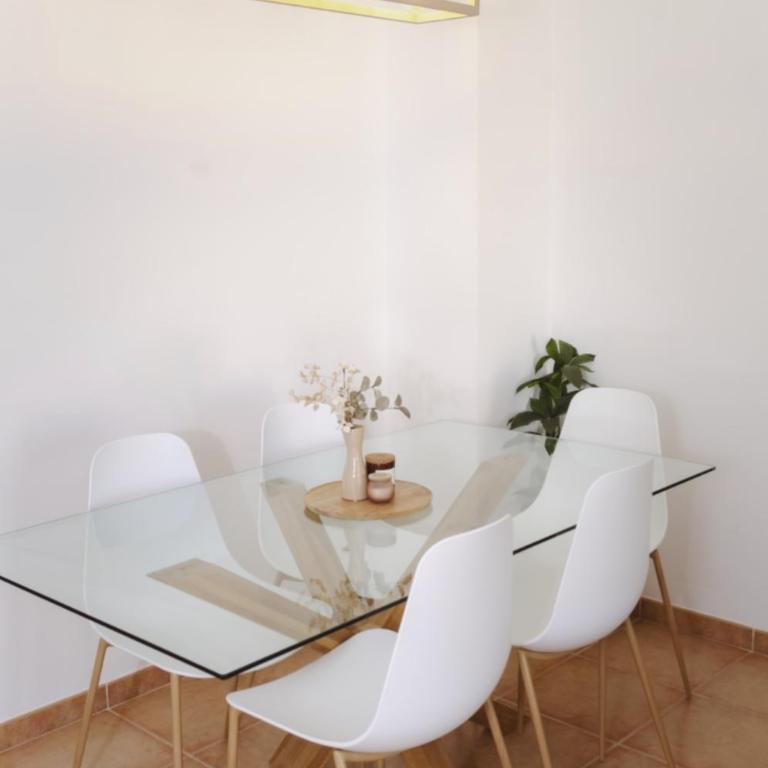Ático con Piscina, Terraza, Parking y vistas en Las Salinas - Two-Bedroom Apartment - 13