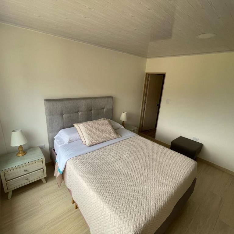 Habitaciónes Casa Holiday Fusa - Habitación Doble Económica - 11