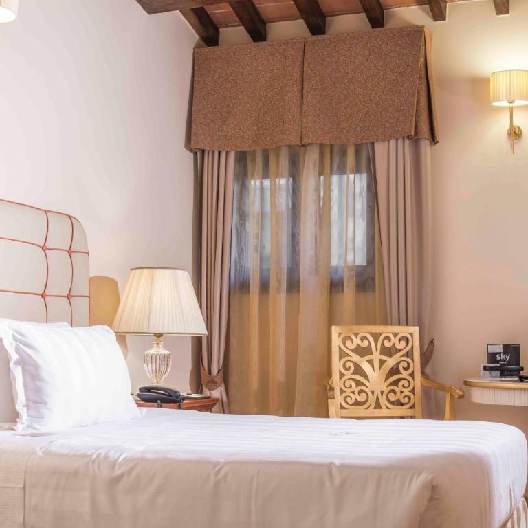 Golden Tower Hotel & Spa - Basic Single Room - 1