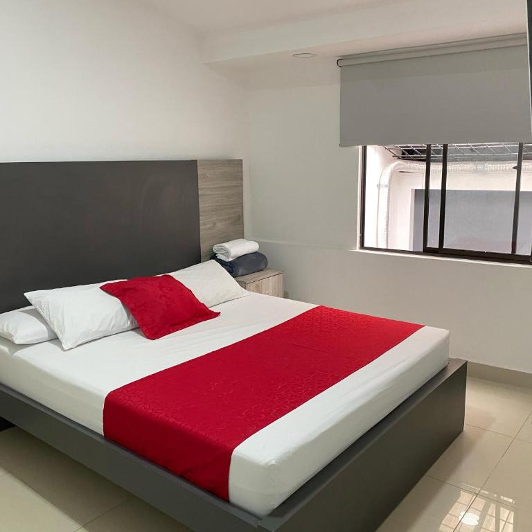 Hotel Ciento Once Boutique Laureles - Estudio Superior - 9