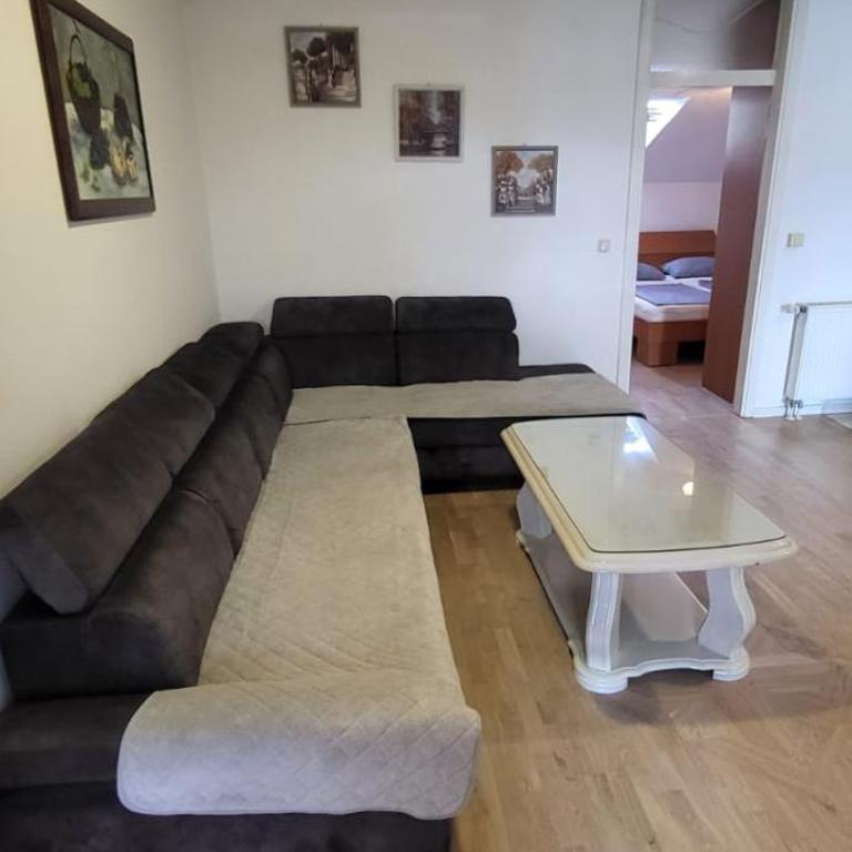 Apartman Alfa - Apartment - 2