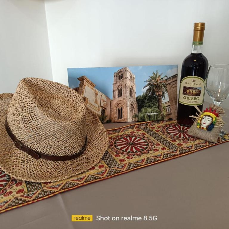 'A Sicula - One-Bedroom House - 13