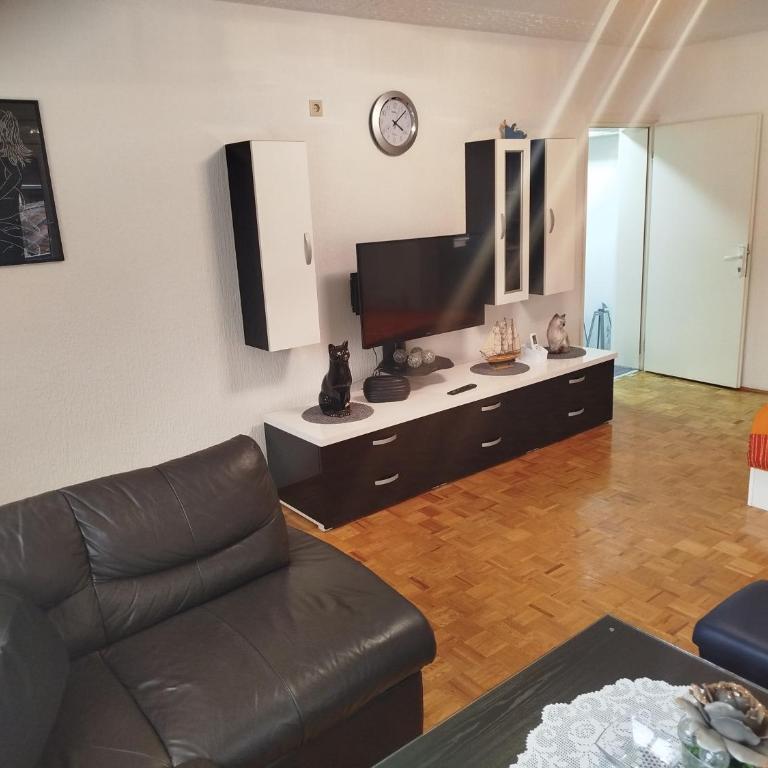 VILA RUŽA - Grand apartman 2 - Apartman - 11