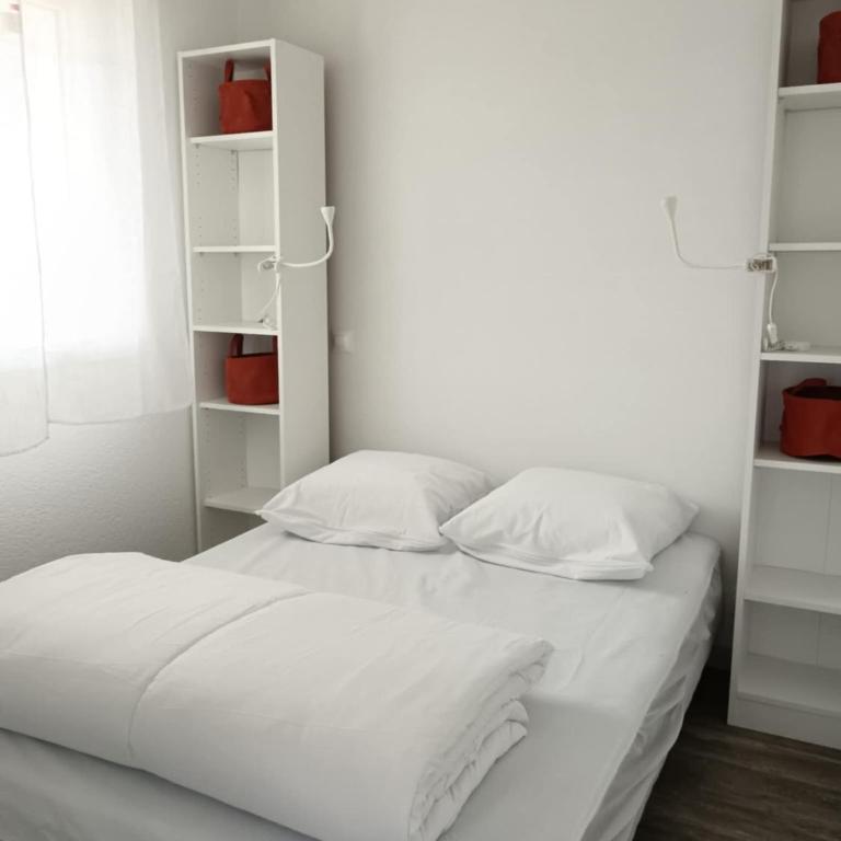 Les Hauts de Balaruc THERMES - Appartement 1 Chambre - Vue sur Piscine - 12
