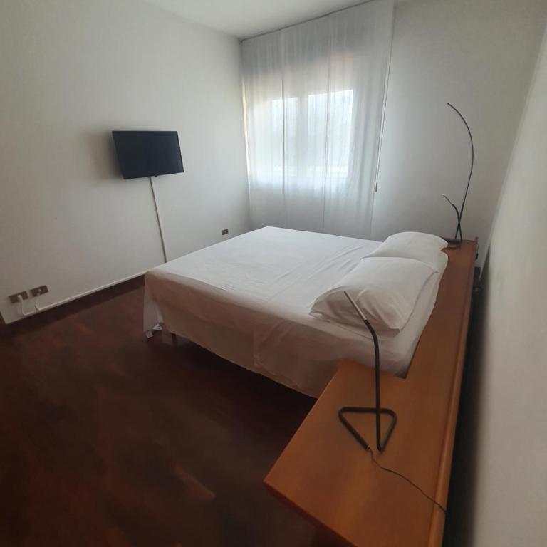 Easy Life Venice - Two-Bedroom Apartment with Balcony and Terrace - 15
