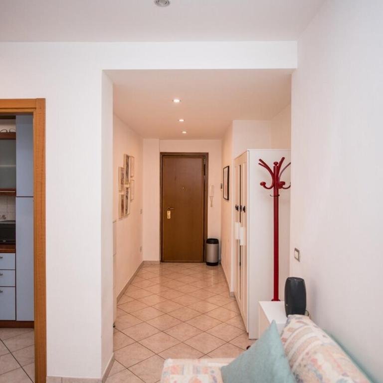 Metro 4 - Grazioso Bilocale Accogliente - Appartamento con 1 Camera da Letto - 7