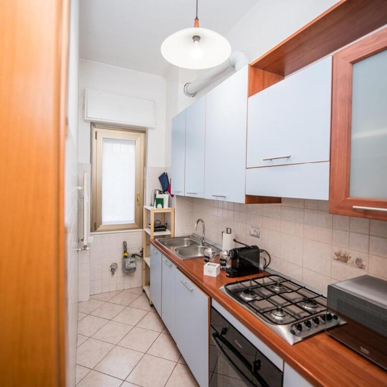 Metro 4 - Grazioso Bilocale Accogliente - Appartamento con 1 Camera da Letto - 15