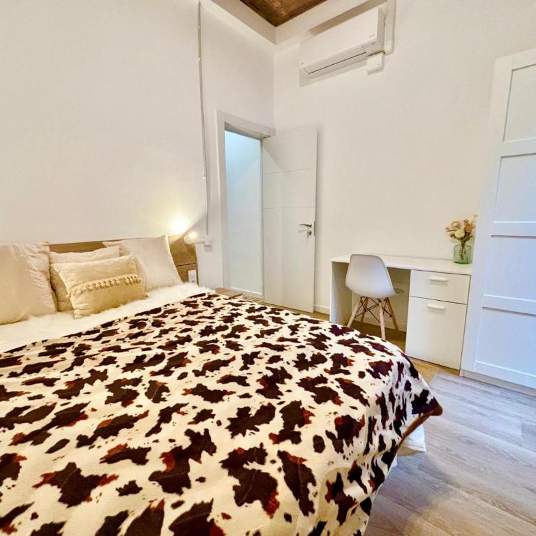 Piso en gracia de 3 habitaciones dobles suits - Three-Bedroom Premium Apartment - 4