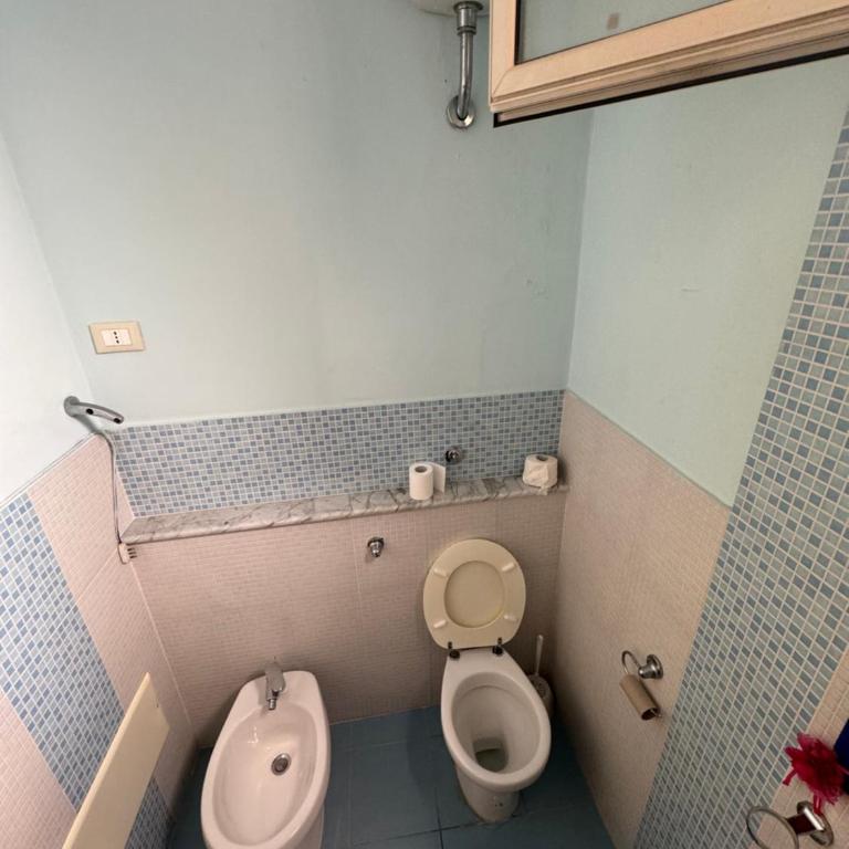 Room 091 - Double Room with Shared Bathroom - 7