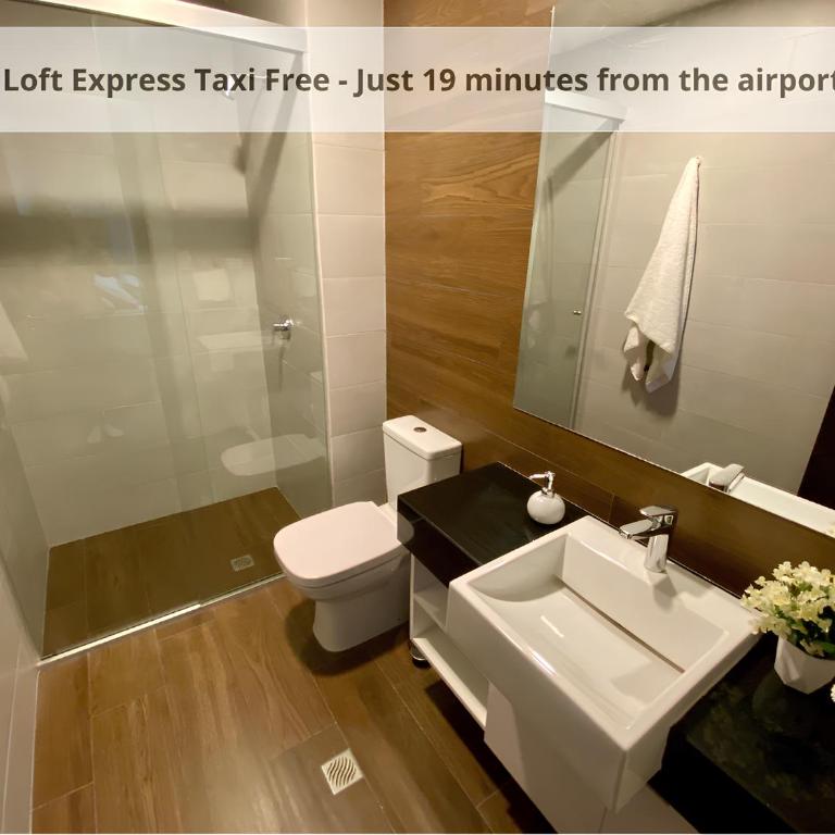 Posada Express Confort Check-In & Free Airport Taxi - Deluxe One-Bedroom Apartment with City View - 8