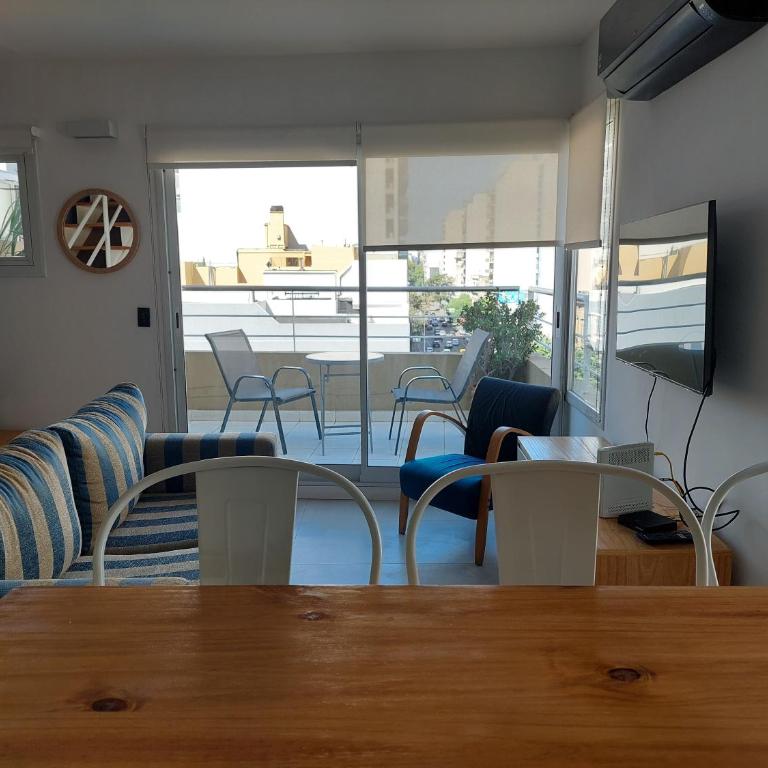 Hermoso Dúplex en Villa Crespo - One-Bedroom Apartment - 4