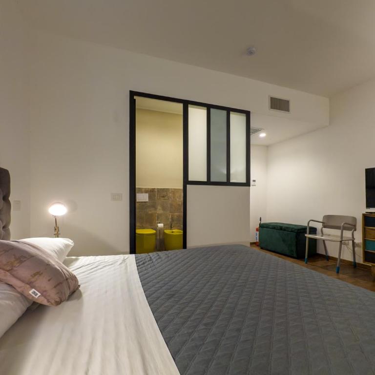 Maison Rouge Ortigia - One-Bedroom House - 25