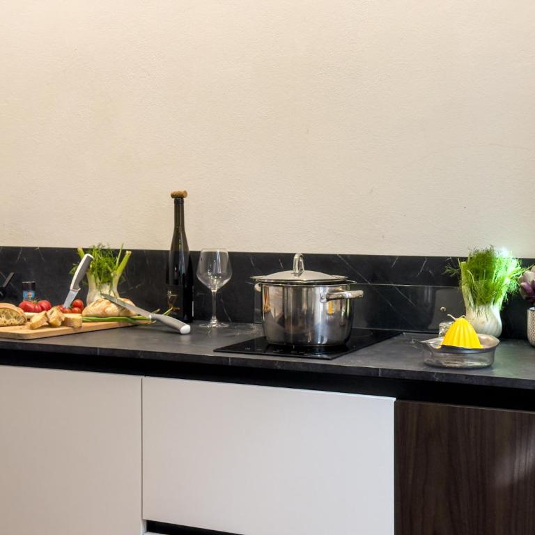 Maison Rouge Ortigia - One-Bedroom House - 5