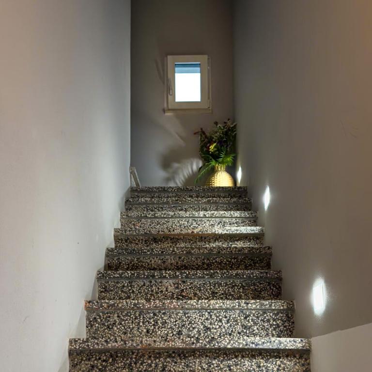 Maison Rouge Ortigia - Two-Bedroom House with Terrace - 23