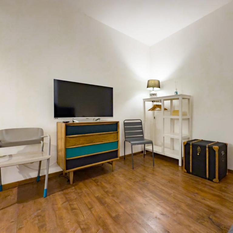 Maison Rouge Ortigia - One-Bedroom House - 14