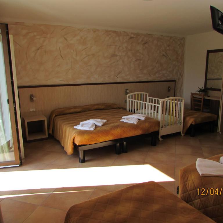 Agritur Arcosole B&B Camping - Camera Quadrupla - 20