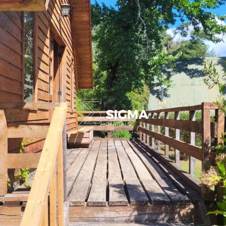 Refugio junto al río en Pucón - Three-Bedroom House - 7