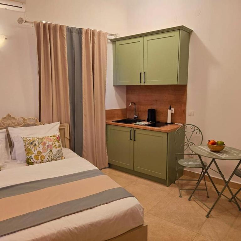 Apartments Kotor Old Town - Small Double Room - 17