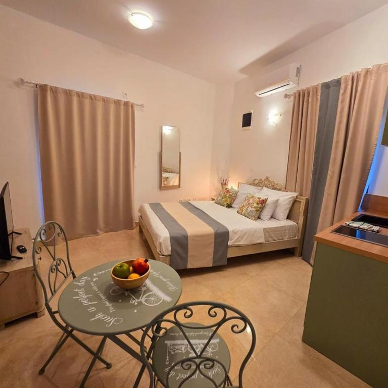 Apartments Kotor Old Town - Small Double Room - 19