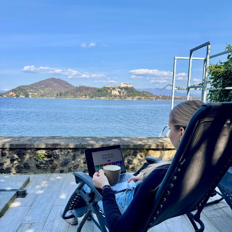 Rest and Relax Arona - On the lake - Appartamento con 1 Camera da Letto - 1