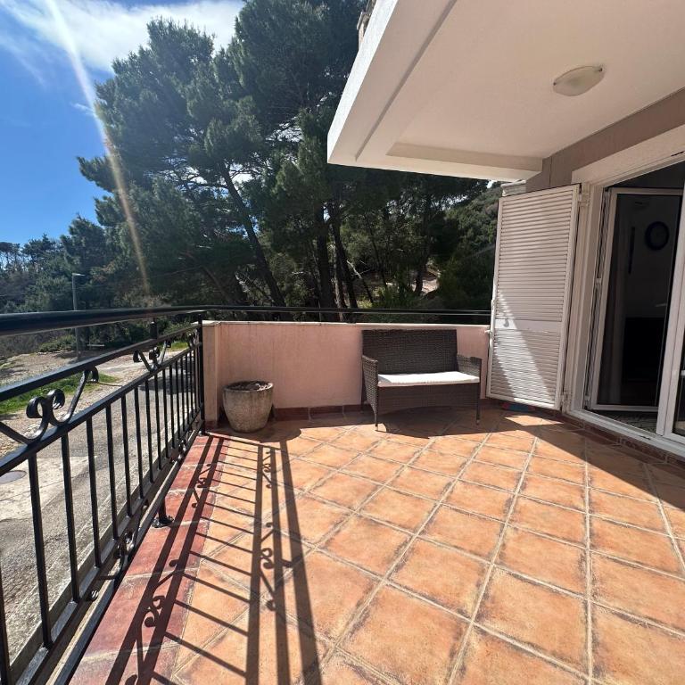 Forest Window 1 Petrovac - Apartment with Terrace - 14