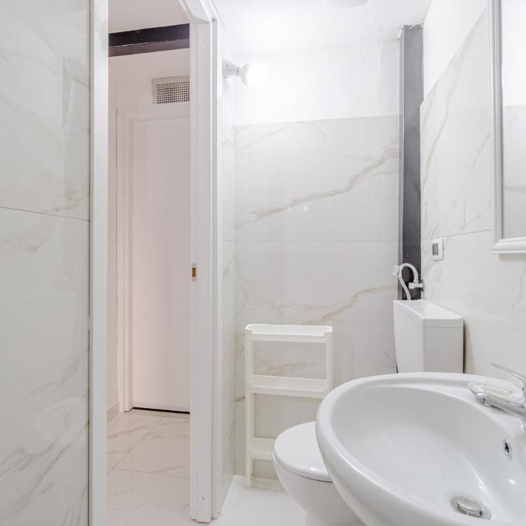 GuestHost - Comfortable Studio Apartments Crocetta - Turin - Monolocale - 12