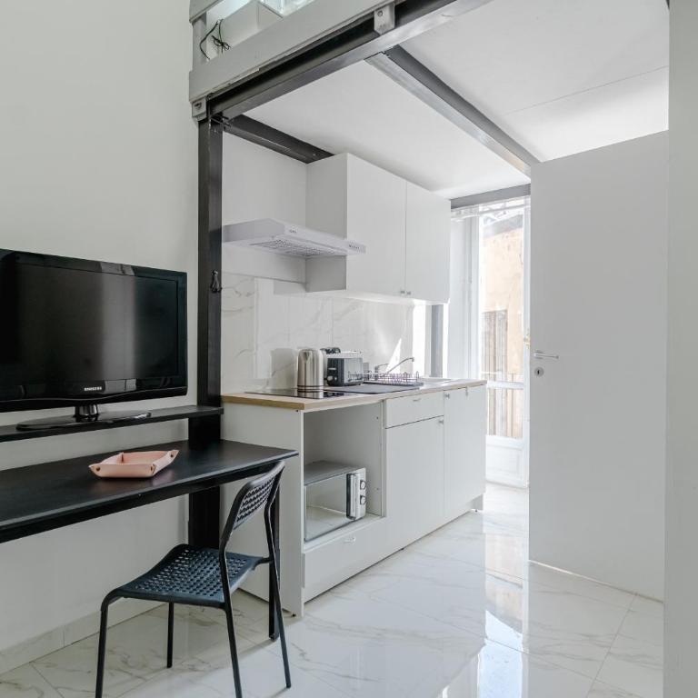 GuestHost - Comfortable Studio Apartments Crocetta - Turin - Monolocale - 6
