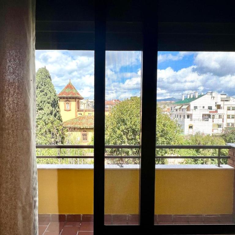 Urban Retreat with Views & Terrace - Apartamento de 2 dormitorios - 8