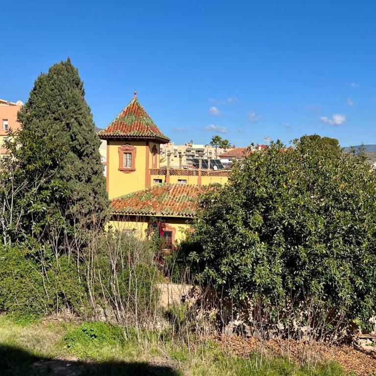Urban Retreat with Views & Terrace - Apartamento de 2 dormitorios - 18
