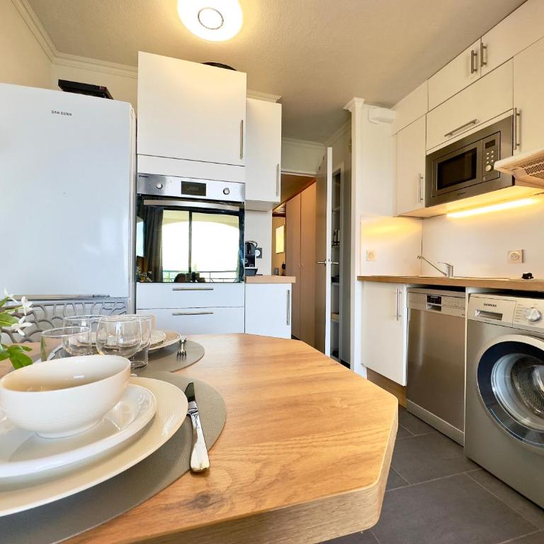 Le Chagall 2 SCLS - Wifi, Clim, Piscine - Apartment - 6