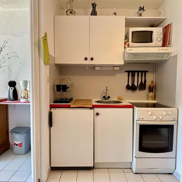 Studio dans résidence avec piscine - 4 Couchages - AR070-139 - Apartamento - 11