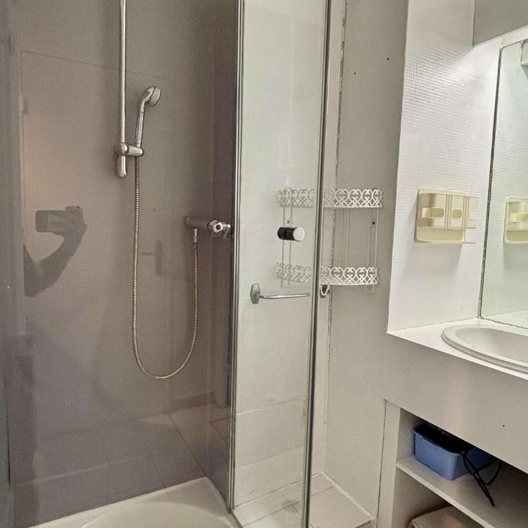 Studio dans résidence avec piscine - 4 Couchages - AR070-139 - Apartamento - 16