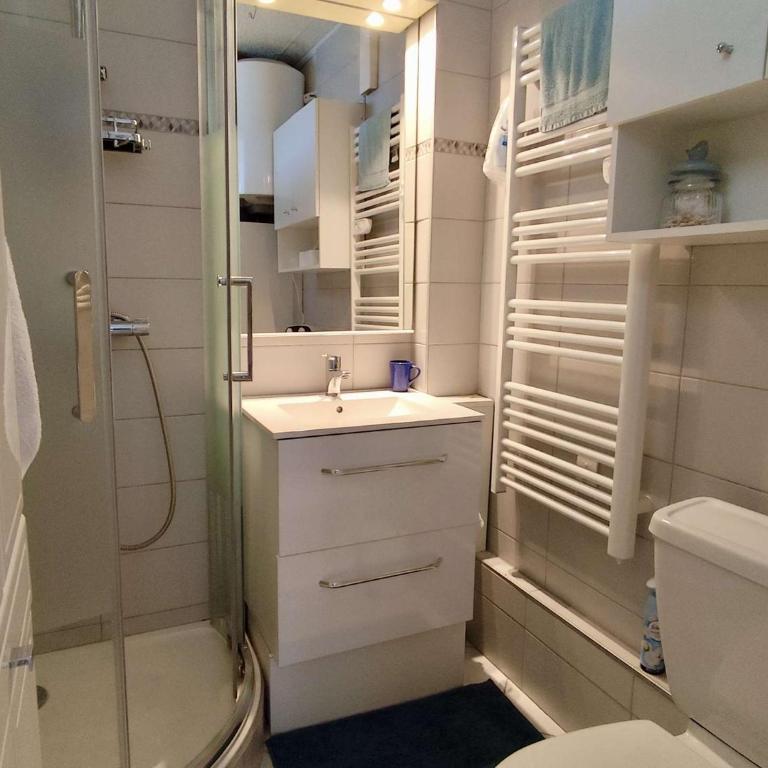 Appartement T2 à 300m de la plage- 4 couchages - AR850-173 - Apartment - 9