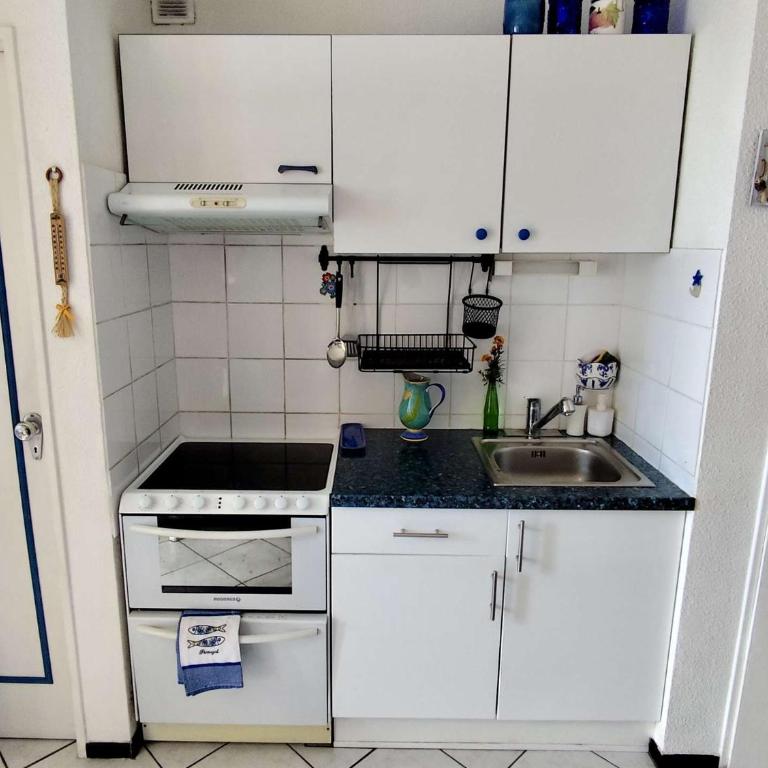Appartement T2 à 300m de la plage- 4 couchages - AR850-173 - Apartment - 10