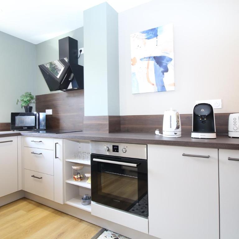LES CARMES-Climatisation-Confort-WiFi-Hypercentre-Netflix - Apartment mit 1 Schlafzimmer - 2
