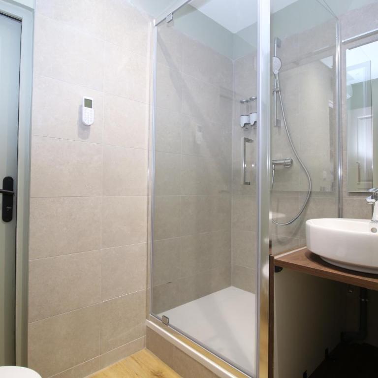 LES CARMES-Climatisation-Confort-WiFi-Hypercentre-Netflix - Apartment mit 1 Schlafzimmer - 8