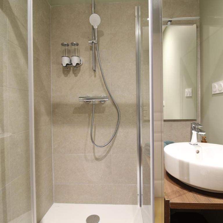 LES CARMES-Climatisation-Confort-WiFi-Hypercentre-Netflix - Apartment mit 1 Schlafzimmer - 21