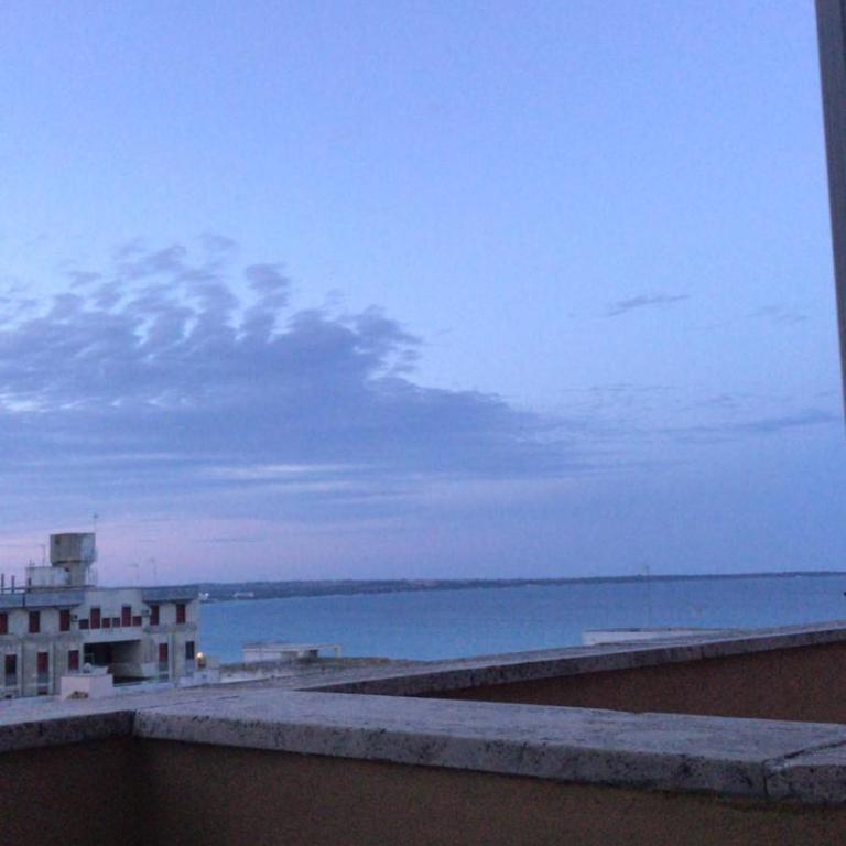 Attico In Riva al Mare - Appartamento con Vista Mare - 2