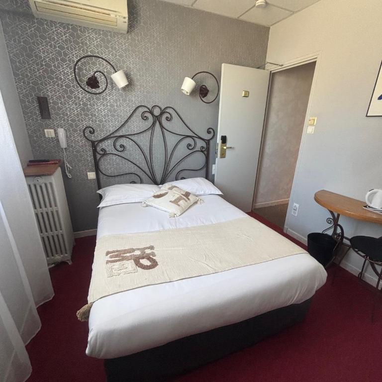 Le Régence - Chambre Simple - 3
