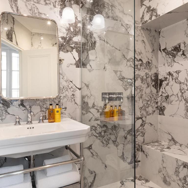 Pick A Flat's Apartments in Opéra- Rue Saint-George - Appartement 1 Chambre - 5