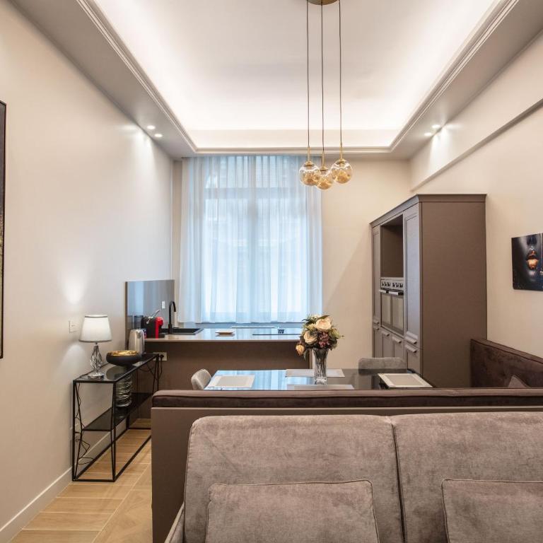 Cavour Suite Apartments - Appartamento con 2 Camere da Letto - 10