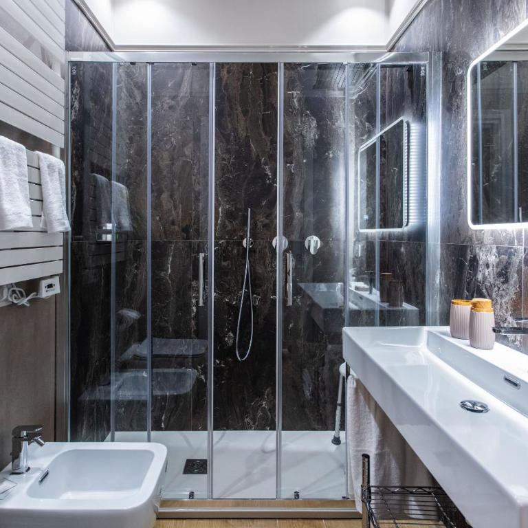 Cavour Suite Apartments - Appartamento con 2 Camere da Letto - 11