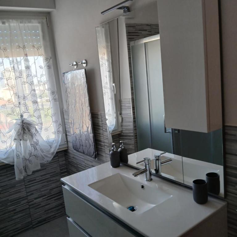 La Torretta Sul Porto - Parcheggio gratuito - One-Bedroom Apartment - 9