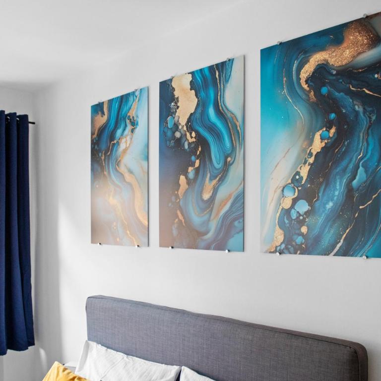 Altstadt - Exklusive 3-Zi-Wohnung für 6 Personen mit 90 qm, großer Dachterrasse, Parkplatz, WLAN - Apartment mit 2 Schlafzimmern - 23
