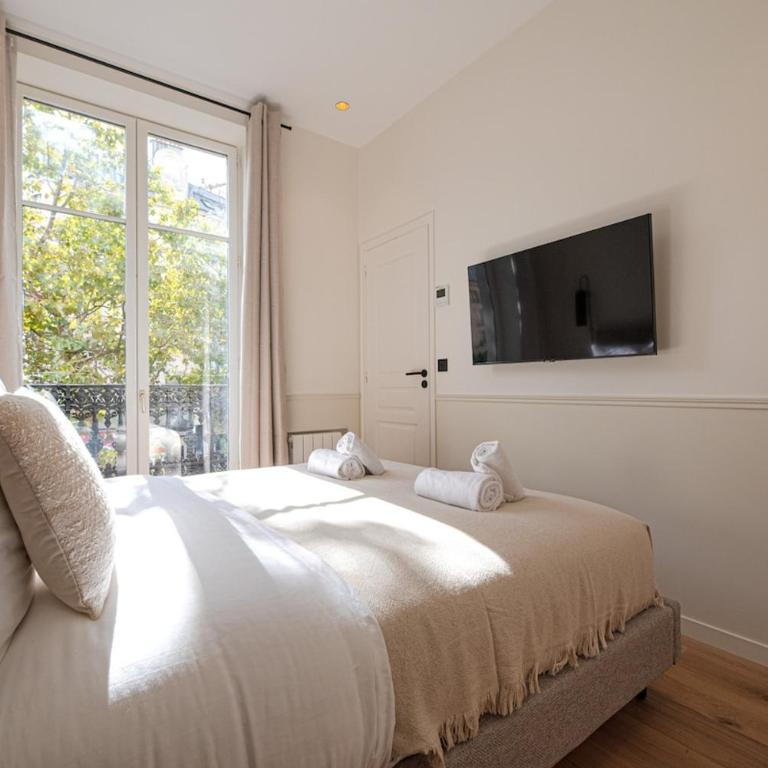 Appartement luxe 2 chambres Grands Boulevards 4-6P - Appartement 3 Chambres - 2