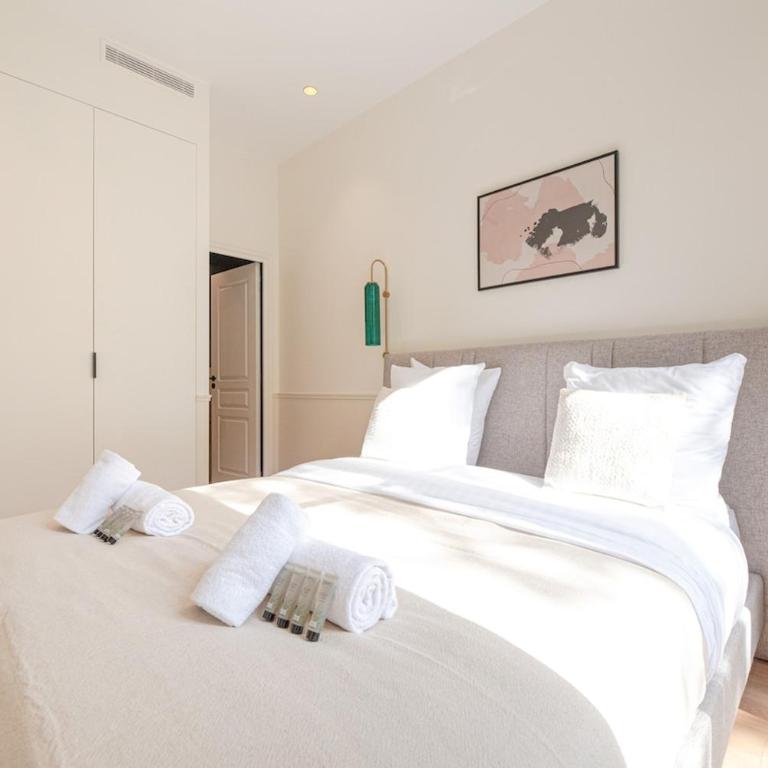 Appartement luxe 2 chambres Grands Boulevards 4-6P - Appartement 3 Chambres - 5