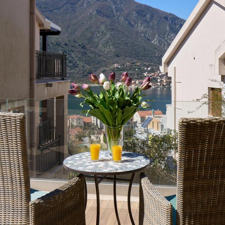 Nautica Studios With Outdoor Pool - Studio - 12