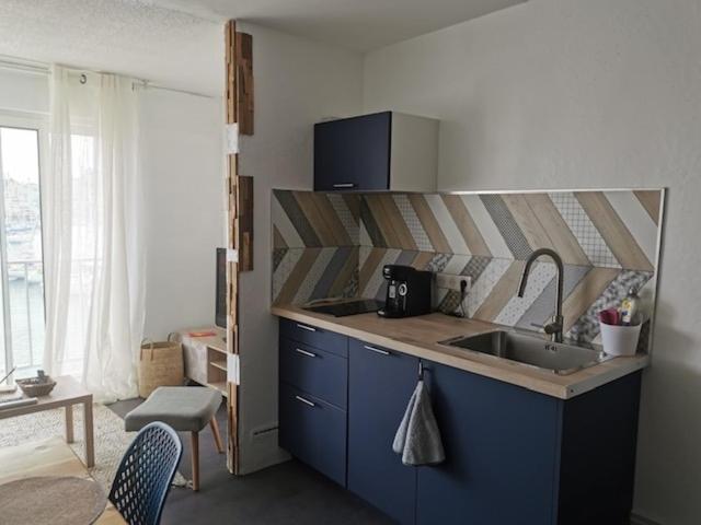 Studio Cabine Vue Port Gruissan - One-Bedroom Apartment - 8