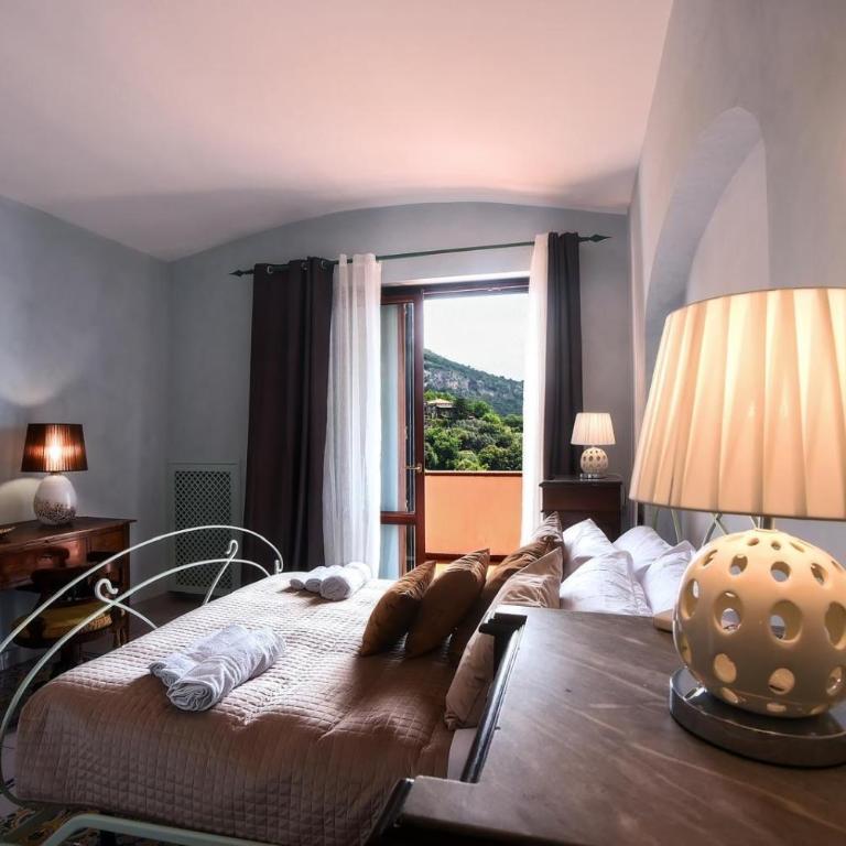 Villa Margherita Amalfi Coast - Camera Matrimoniale Deluxe con Balcone e Vista Mare - 10
