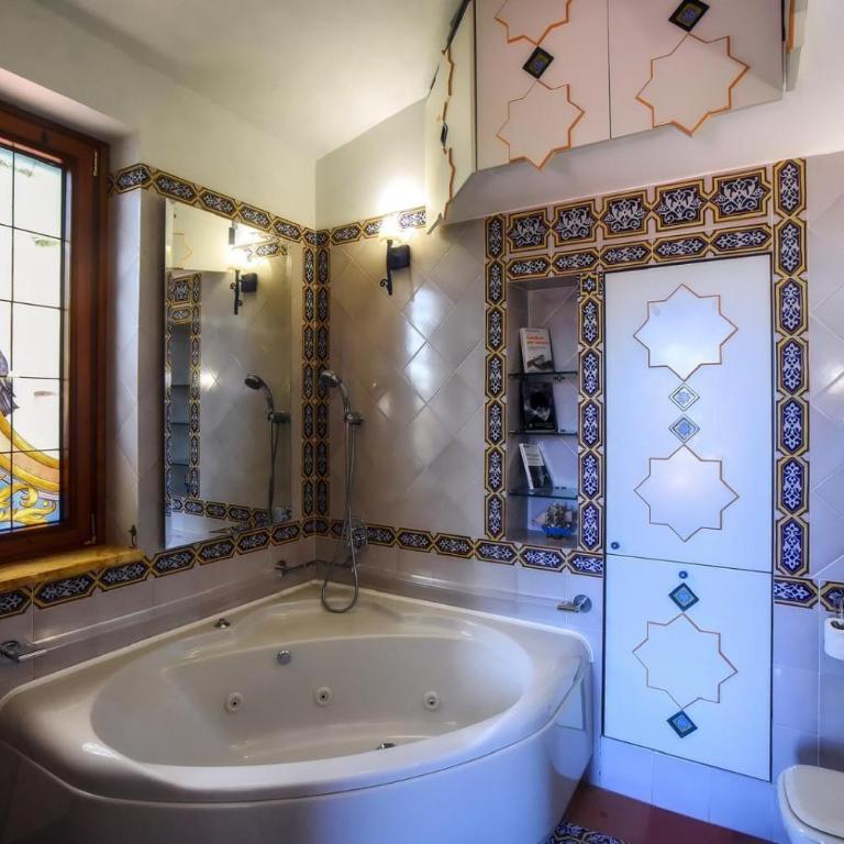 Villa Margherita Amalfi Coast - Camera Matrimoniale Deluxe con Balcone e Vista Mare - 17
